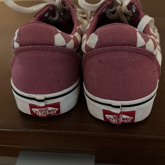 Vans size 8.5 Old Skool Primary Check Shoe Rosette Pink - Picture 4 of 7